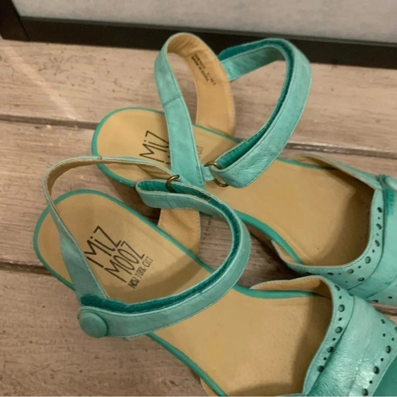 Miz Mooz  Cookie Ankle Heeled Platform Leather Sandals 8 - Picture 7 of 11